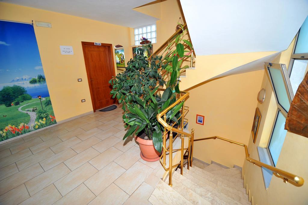 Pemaj Hostel Shkoder Exterior photo