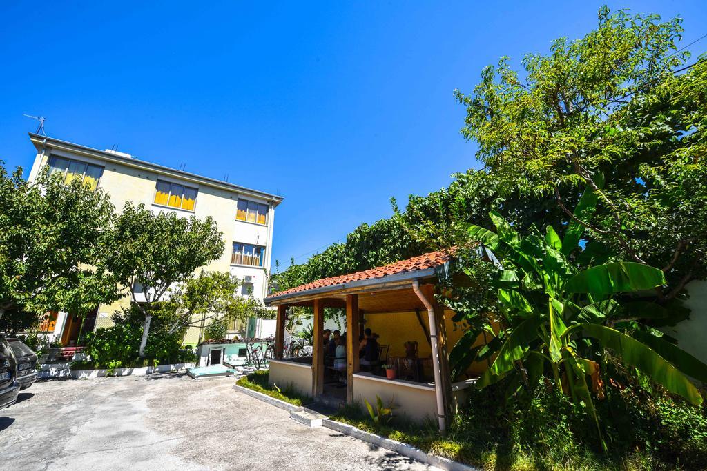 Pemaj Hostel Shkoder Exterior photo